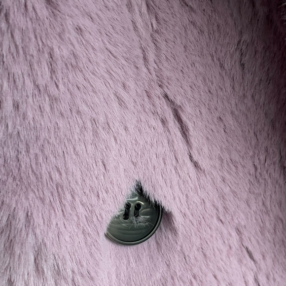 Noize faux fur lilac coat - Picture 7 of 10